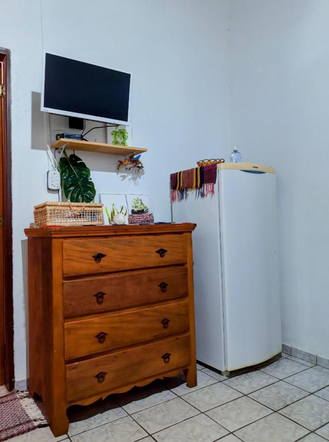 Suite Pe Na Areia- Espaco Independente Na Praia Do Curral Com Localizacao Privilegiada - Simplicidade E Comodidade Com O Por Do Sol Mais Lindo De Ilhabela - Melhor Custo Beneficio Para Ate 4 Pessoas , Na Av Jose Pacheco Do Nascimento Nº 7682 Dış mekan fotoğraf