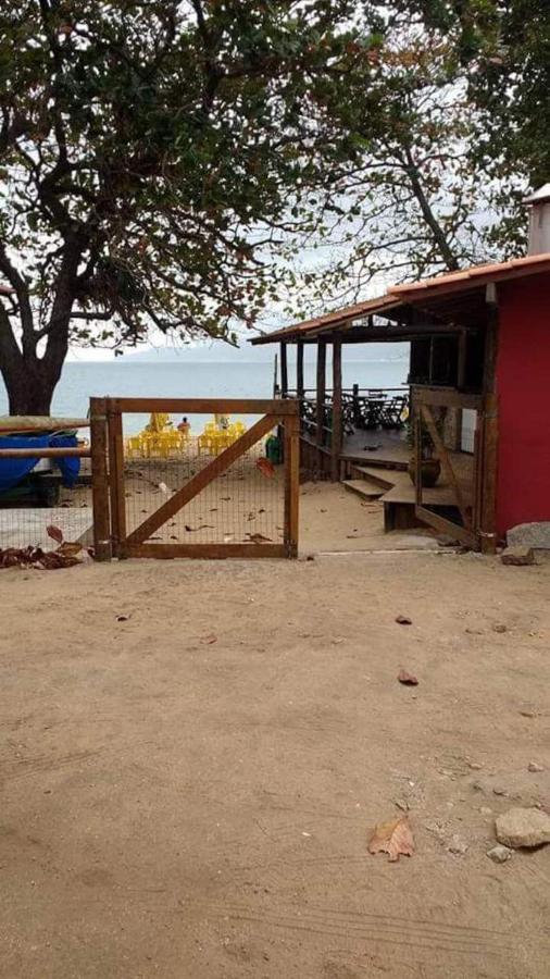 Suite Pe Na Areia- Espaco Independente Na Praia Do Curral Com Localizacao Privilegiada - Simplicidade E Comodidade Com O Por Do Sol Mais Lindo De Ilhabela - Melhor Custo Beneficio Para Ate 4 Pessoas , Na Av Jose Pacheco Do Nascimento Nº 7682 Dış mekan fotoğraf