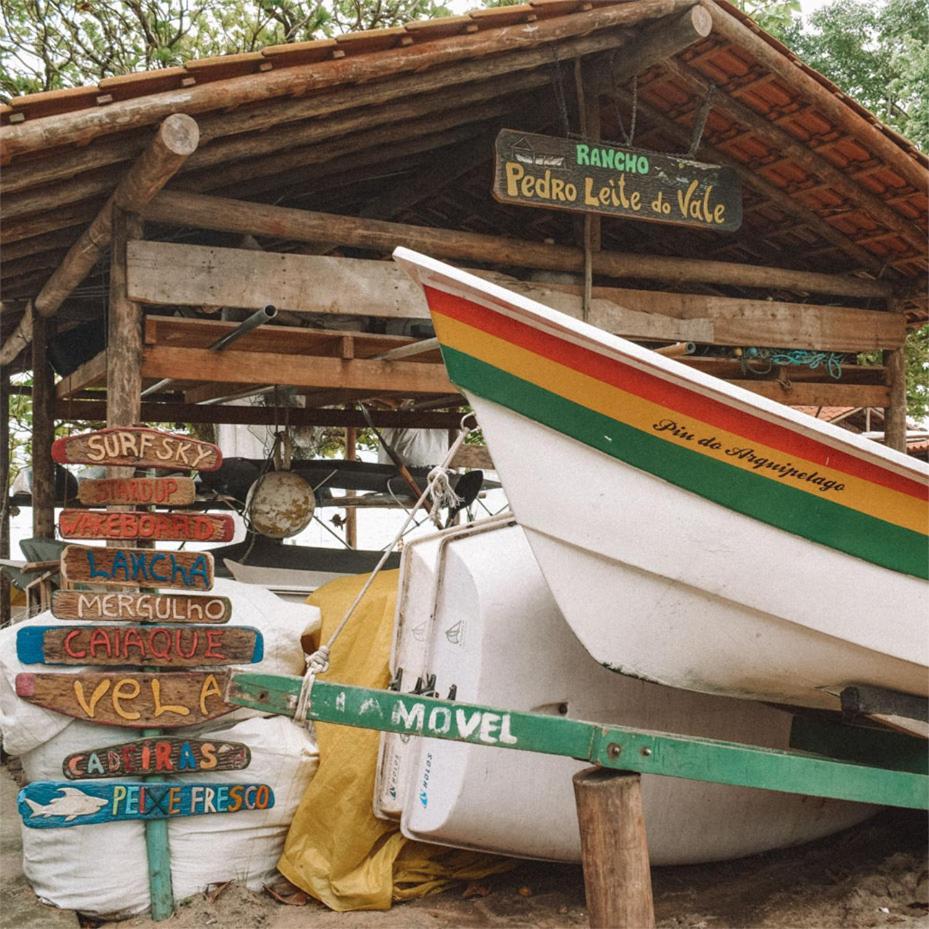 Suite Pe Na Areia- Espaco Independente Na Praia Do Curral Com Localizacao Privilegiada - Simplicidade E Comodidade Com O Por Do Sol Mais Lindo De Ilhabela - Melhor Custo Beneficio Para Ate 4 Pessoas , Na Av Jose Pacheco Do Nascimento Nº 7682 Dış mekan fotoğraf
